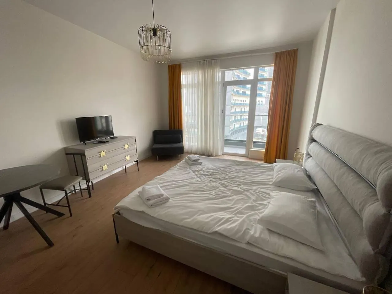 Luxury Suites White Sails Batumi Apartment