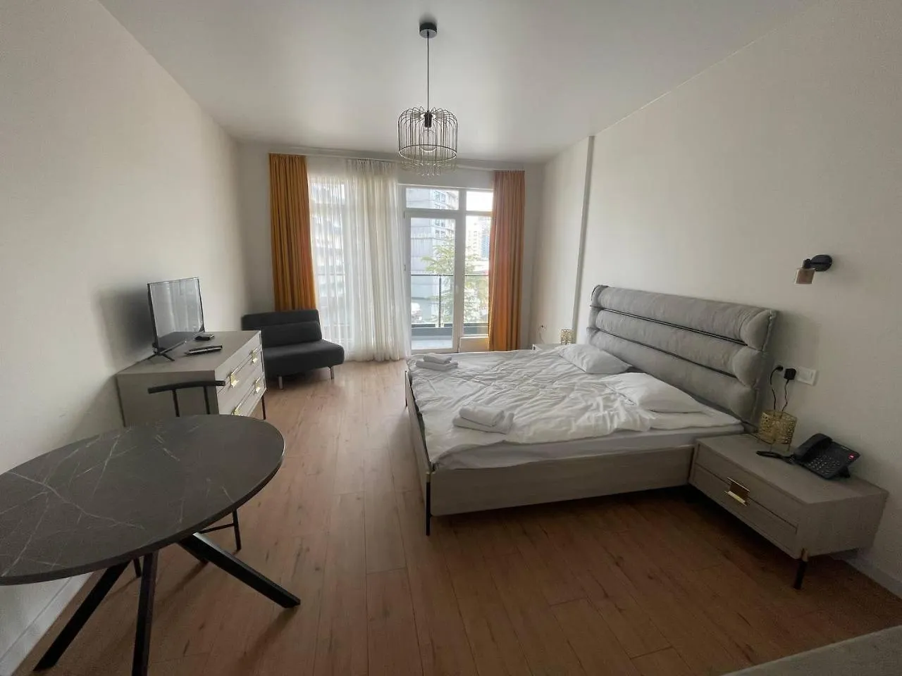 Luxury Suites White Sails Batumi 0*,  Georgia
