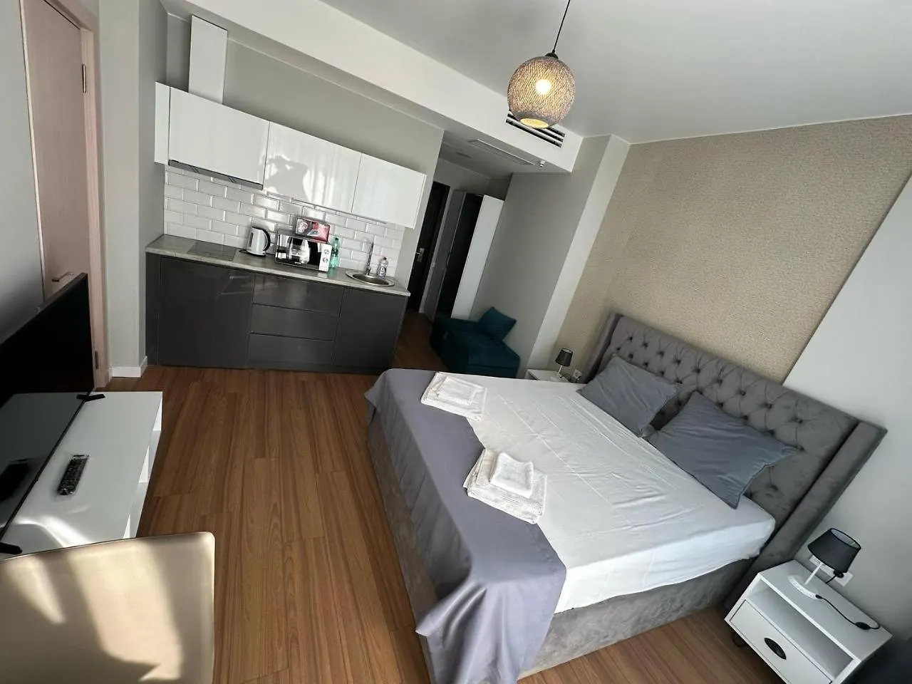 Luxury Suites White Sails Batumi Apartment